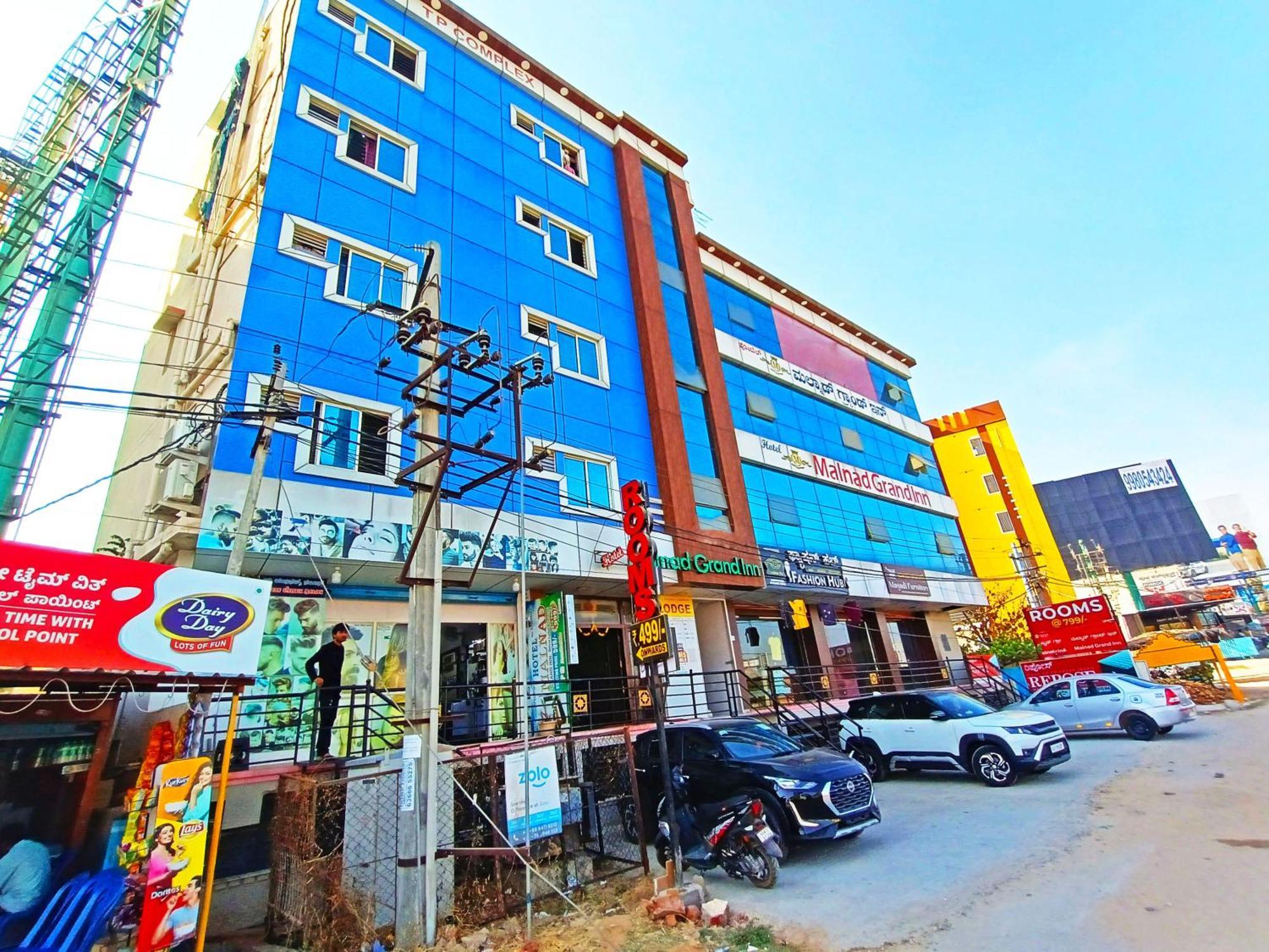 Hotel Malnad Grand Inn Kumbalgod Esterno foto