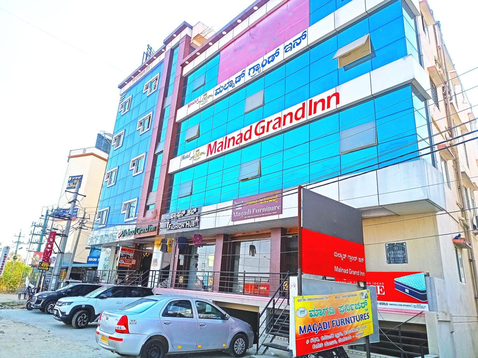 Hotel Malnad Grand Inn Kumbalgod Esterno foto