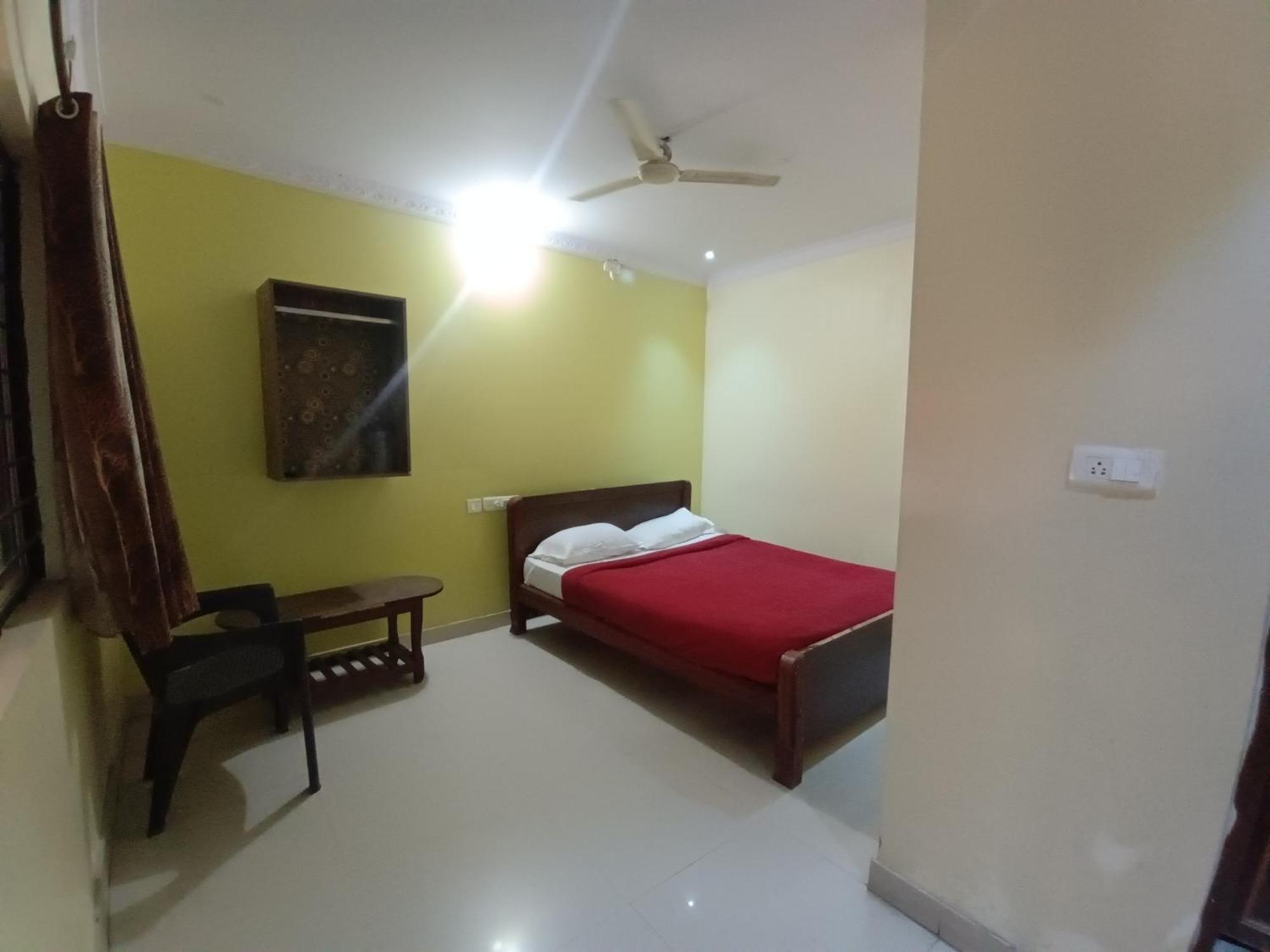 Hotel Malnad Grand Inn Kumbalgod Esterno foto