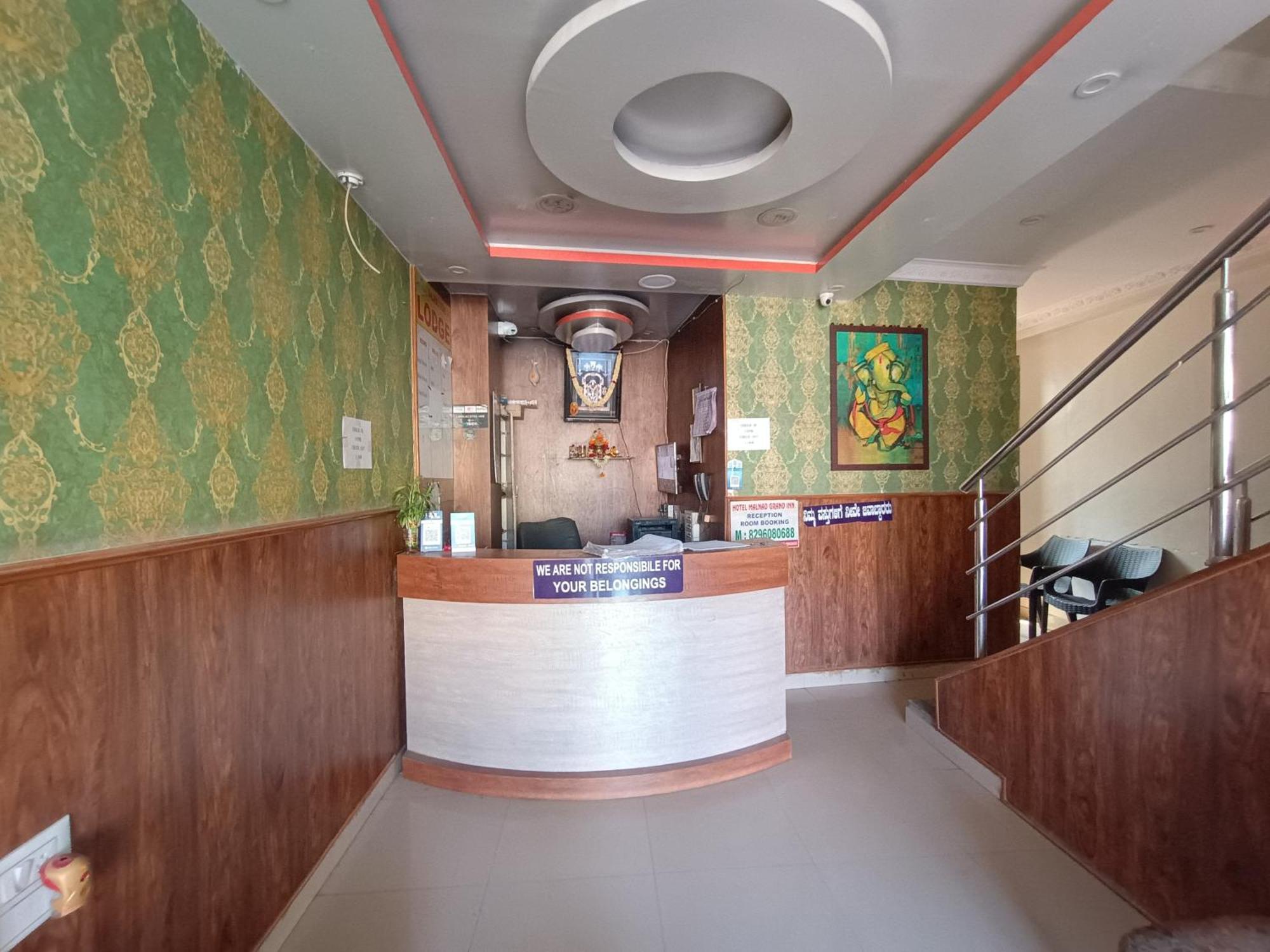 Hotel Malnad Grand Inn Kumbalgod Esterno foto