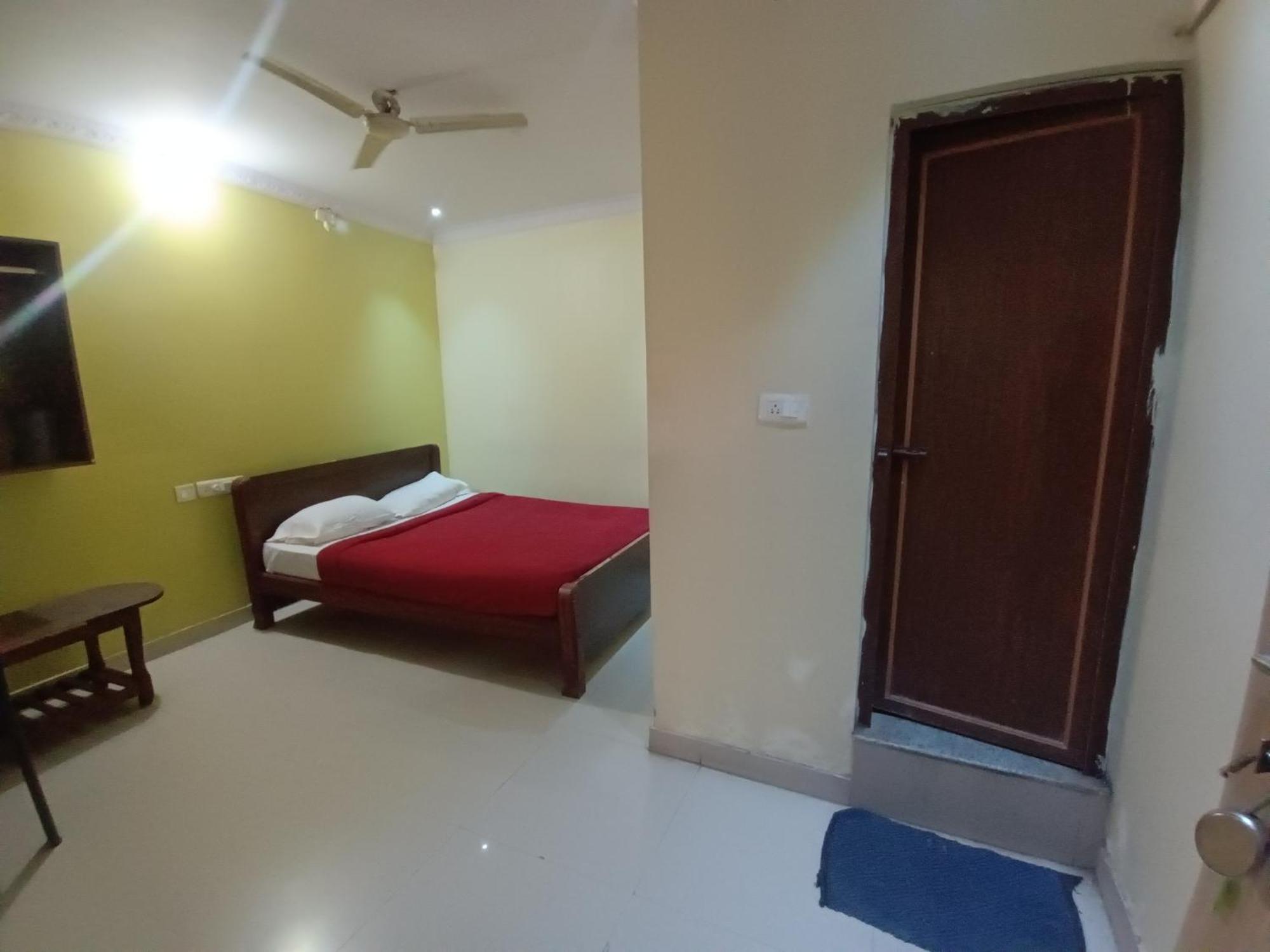 Hotel Malnad Grand Inn Kumbalgod Esterno foto