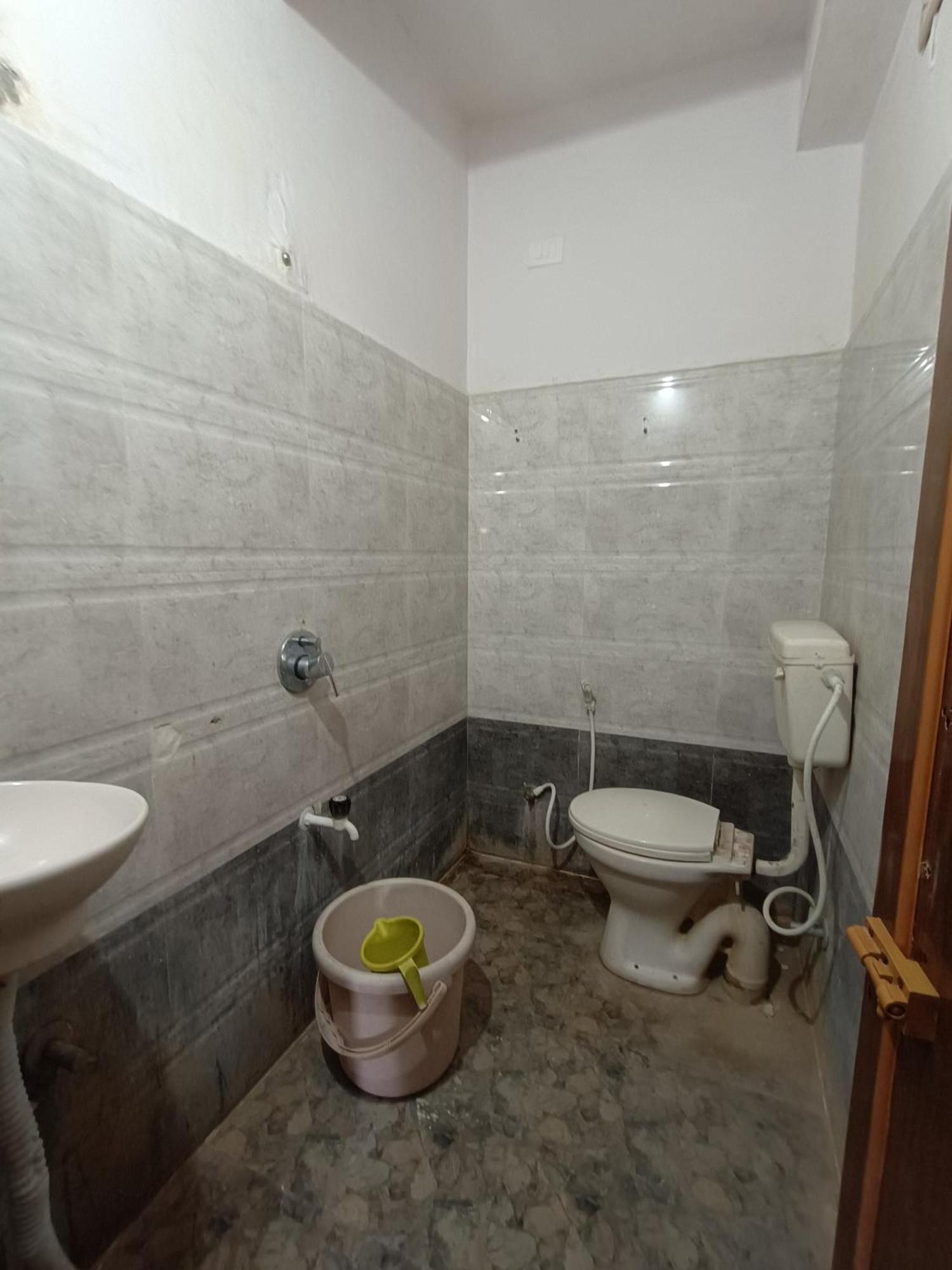Hotel Malnad Grand Inn Kumbalgod Esterno foto