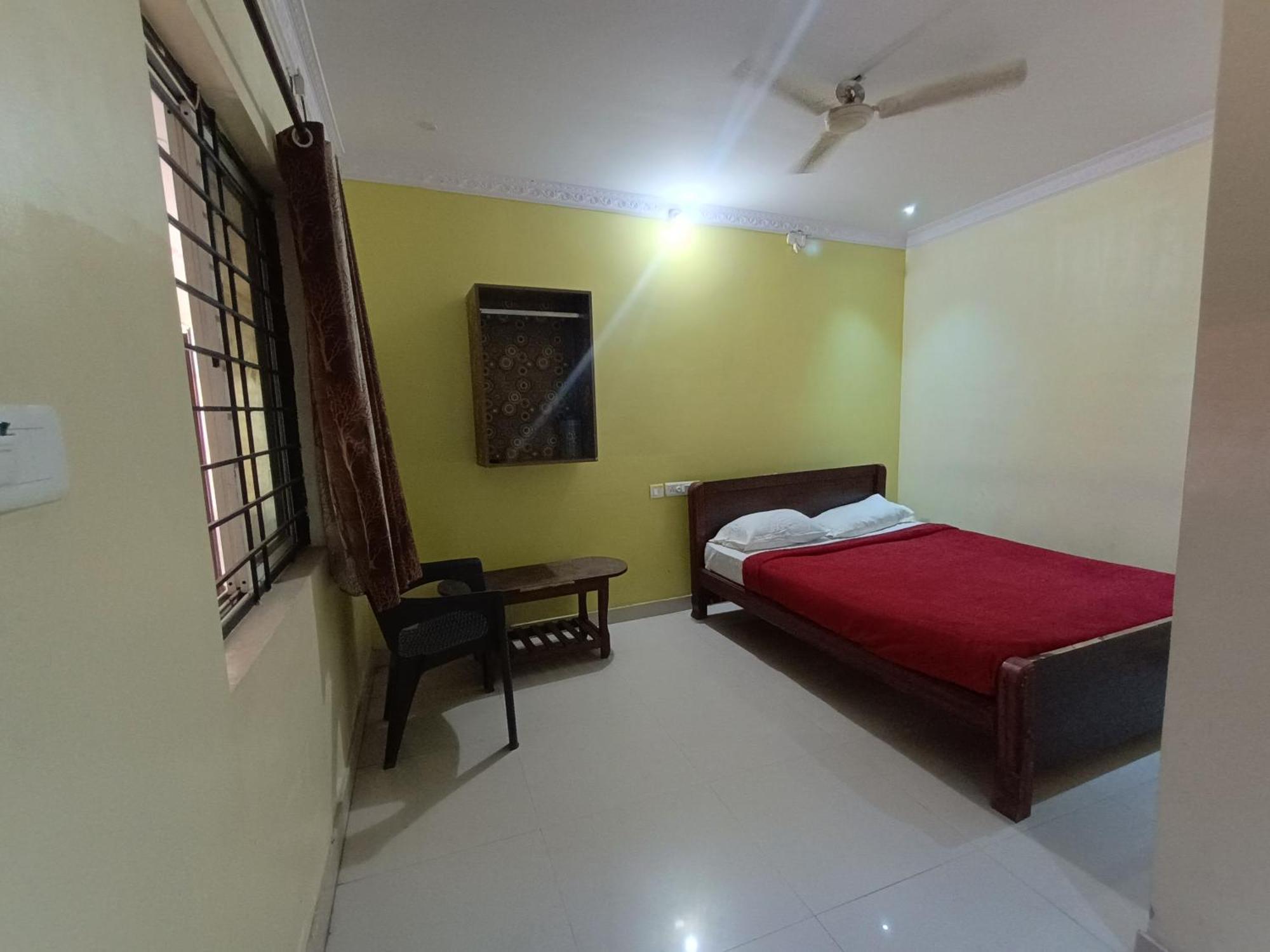 Hotel Malnad Grand Inn Kumbalgod Esterno foto